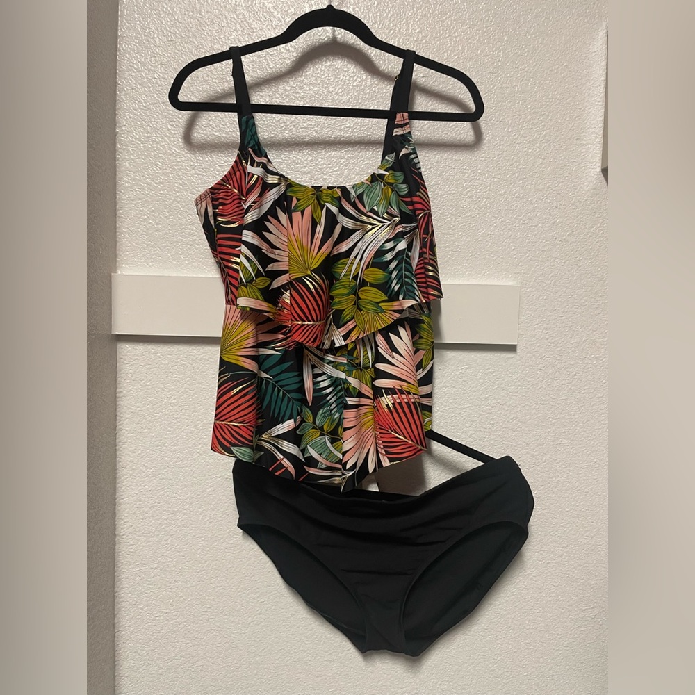 Palms And Fronds Tiered Tankini Top size xl